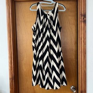 Flowing a-line.  Great with a belt too!